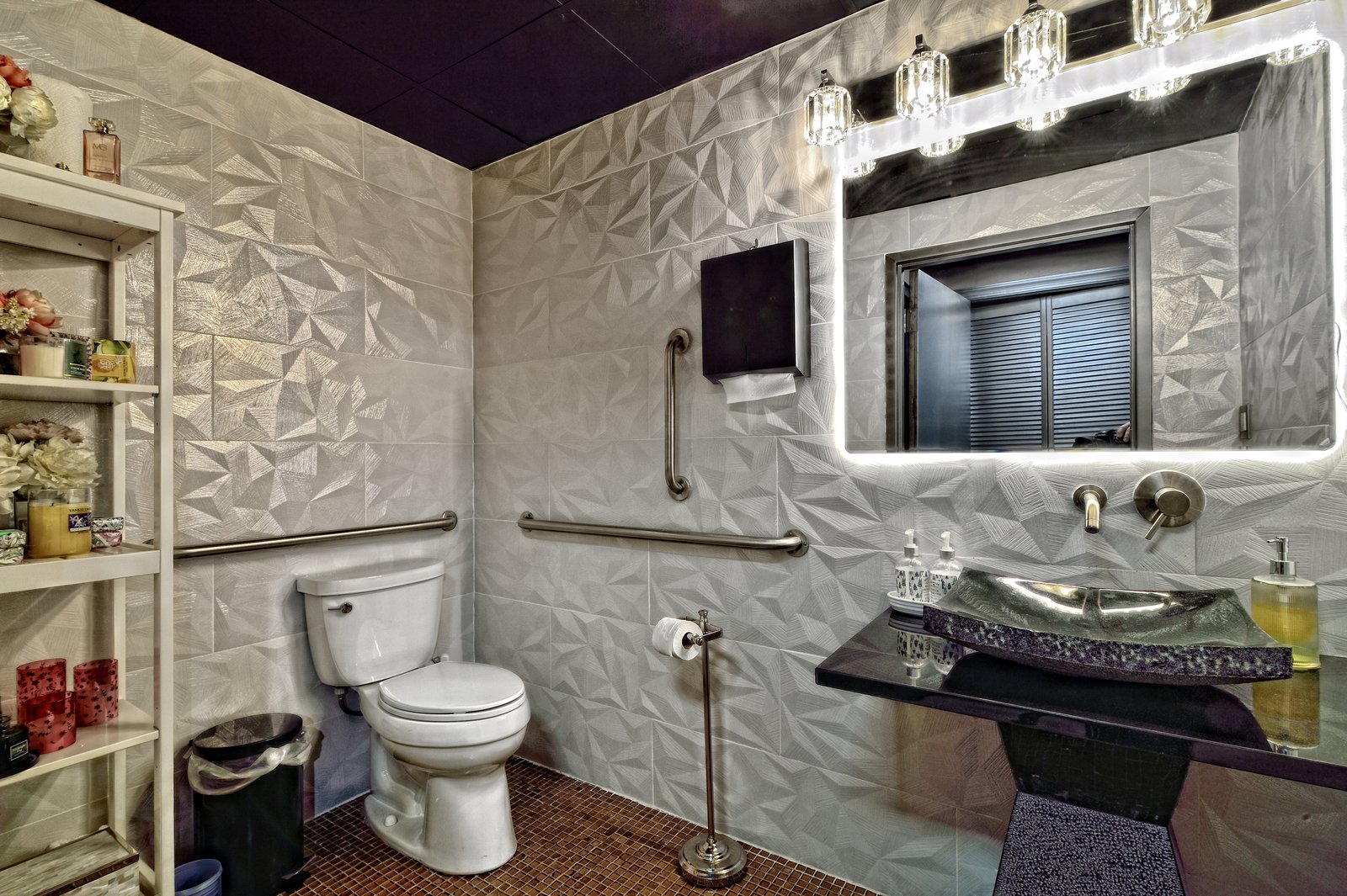 Inside Chateau D'Elegance Hair Salon — ADA-accessible, luxury interior